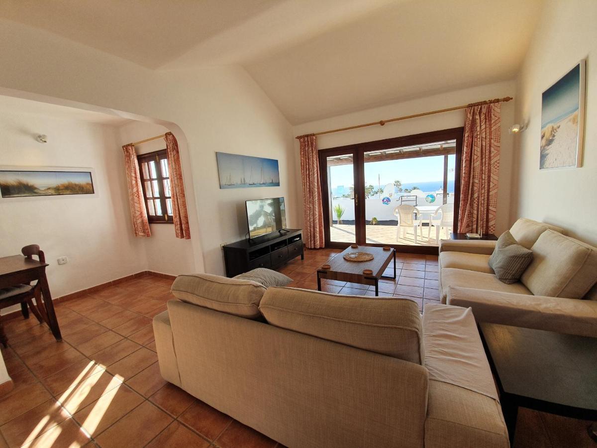 2 Bedroom Villa 'The Bungalow' With Private Heated Pool. Puerto del Carmen  Bagian luar foto