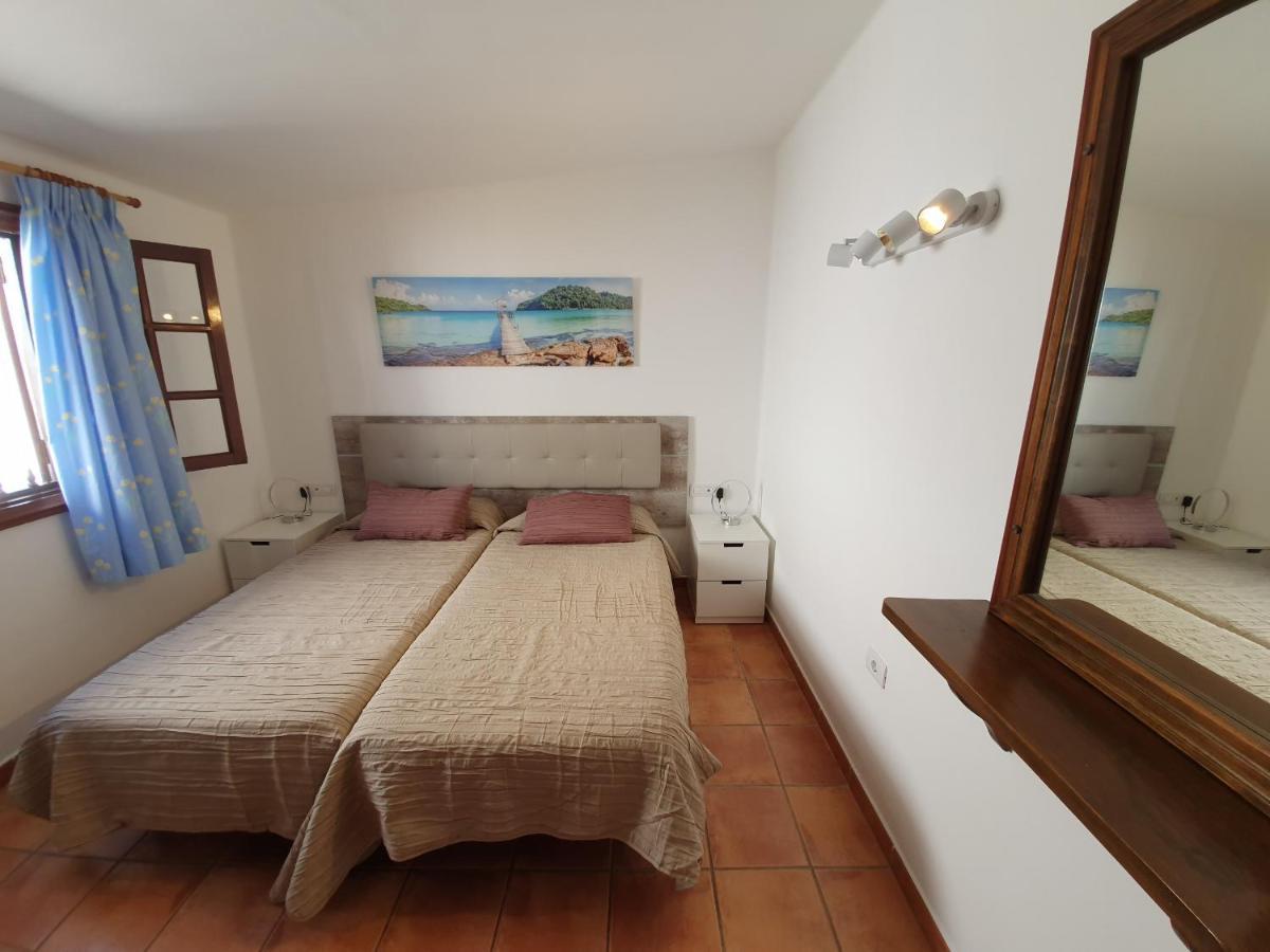 2 Bedroom Villa 'The Bungalow' With Private Heated Pool. Puerto del Carmen  Bagian luar foto